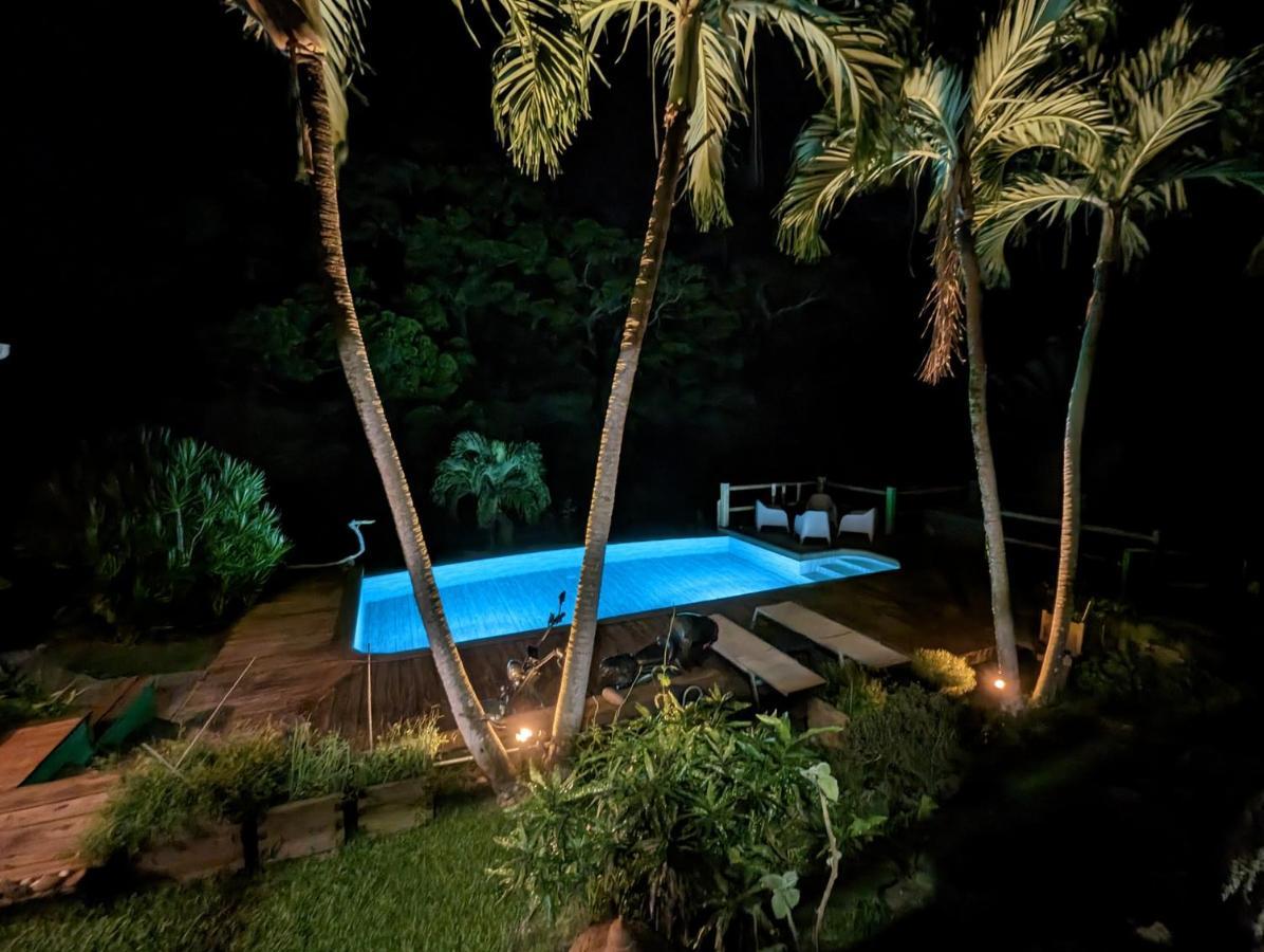 Kaz Maracudja Villa Deshaies Exterior photo